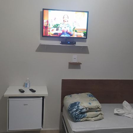 Pousada Quarto Completo Ar,Wi Fi E Garagem Gratuita Aparecida  Luaran gambar