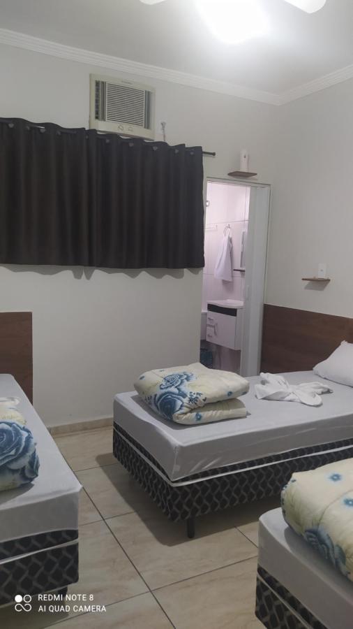 Pousada Quarto Completo Ar,Wi Fi E Garagem Gratuita Aparecida  Luaran gambar